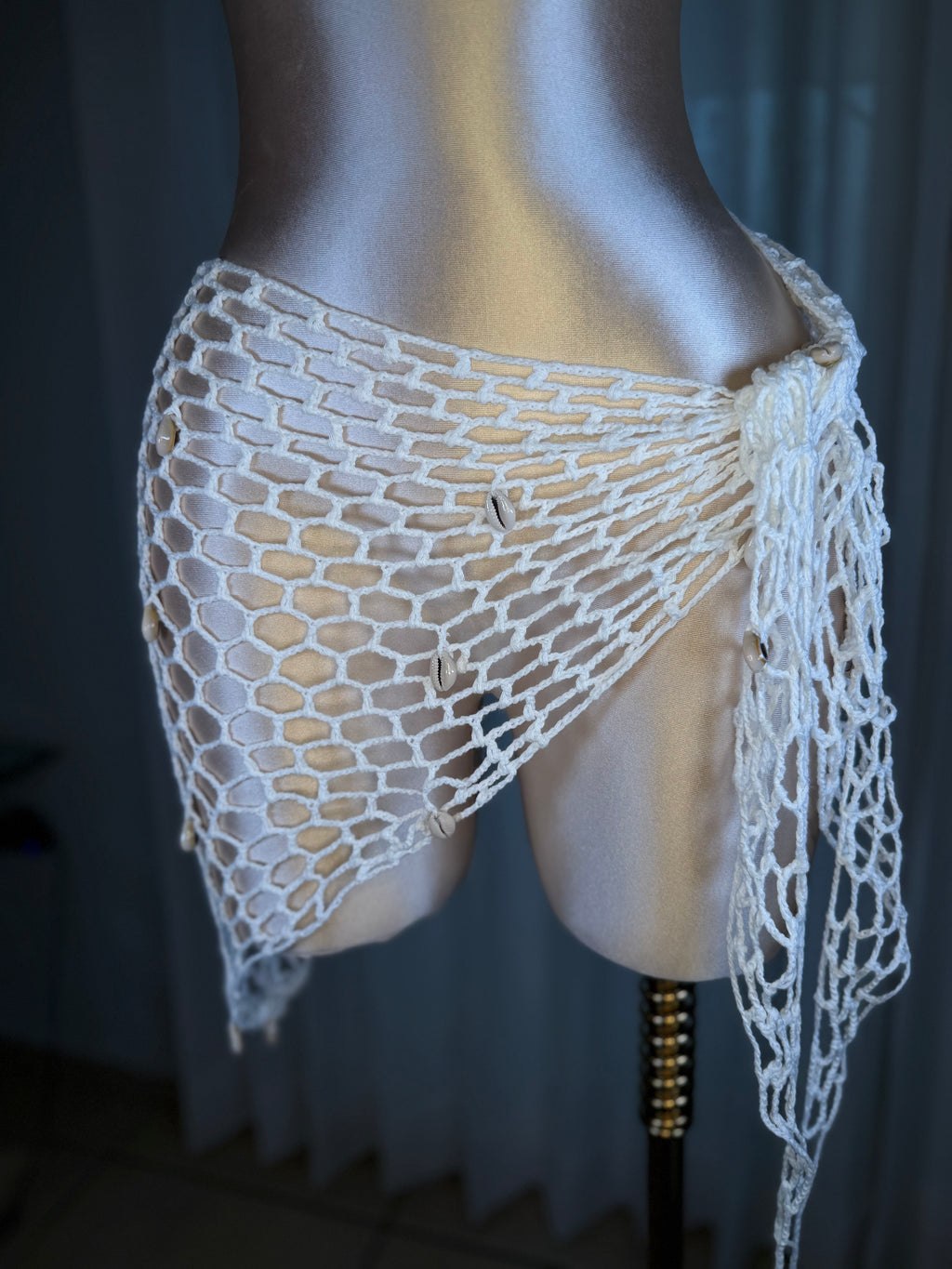 LATINA SHELL CROCHET